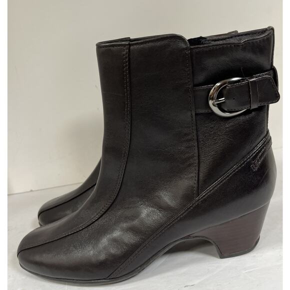 Clarks‎ Artisan Dara Side Zip Brown Leather Ankle Booties 85961 Woman's Size 11M - Picture 2 of 9